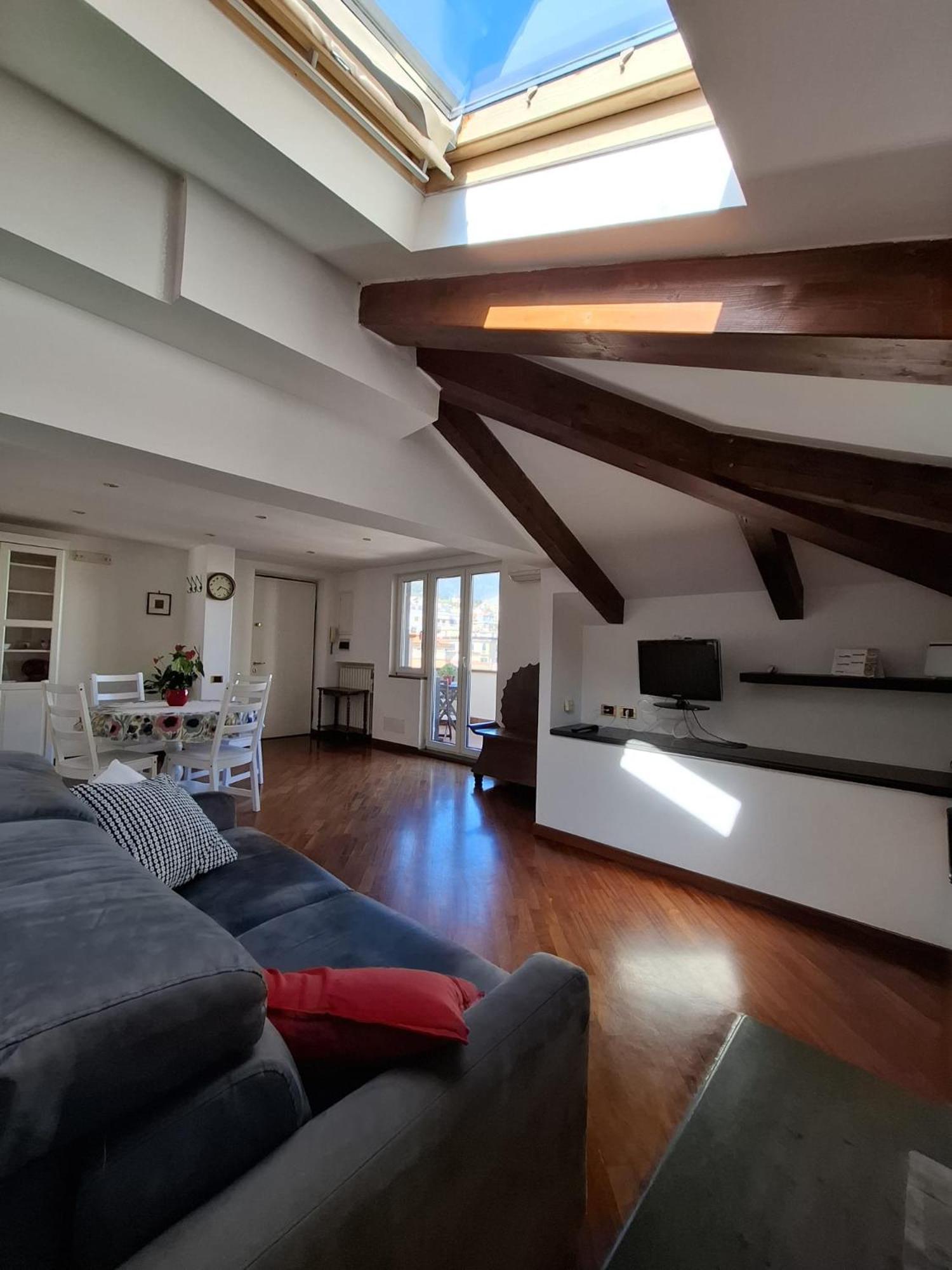 Casa Amelia Apartment Salerno Luaran gambar