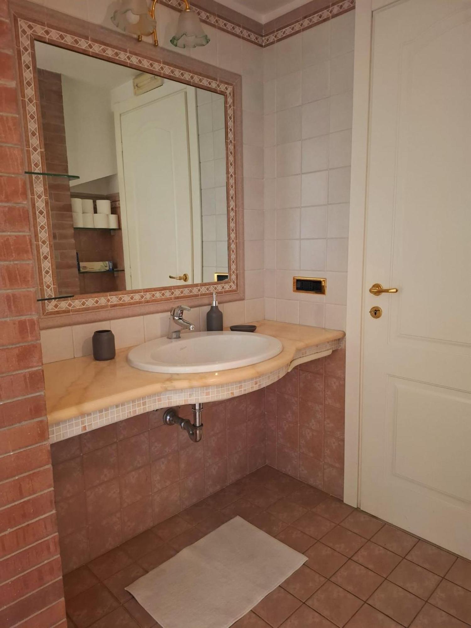 Casa Amelia Apartment Salerno Luaran gambar