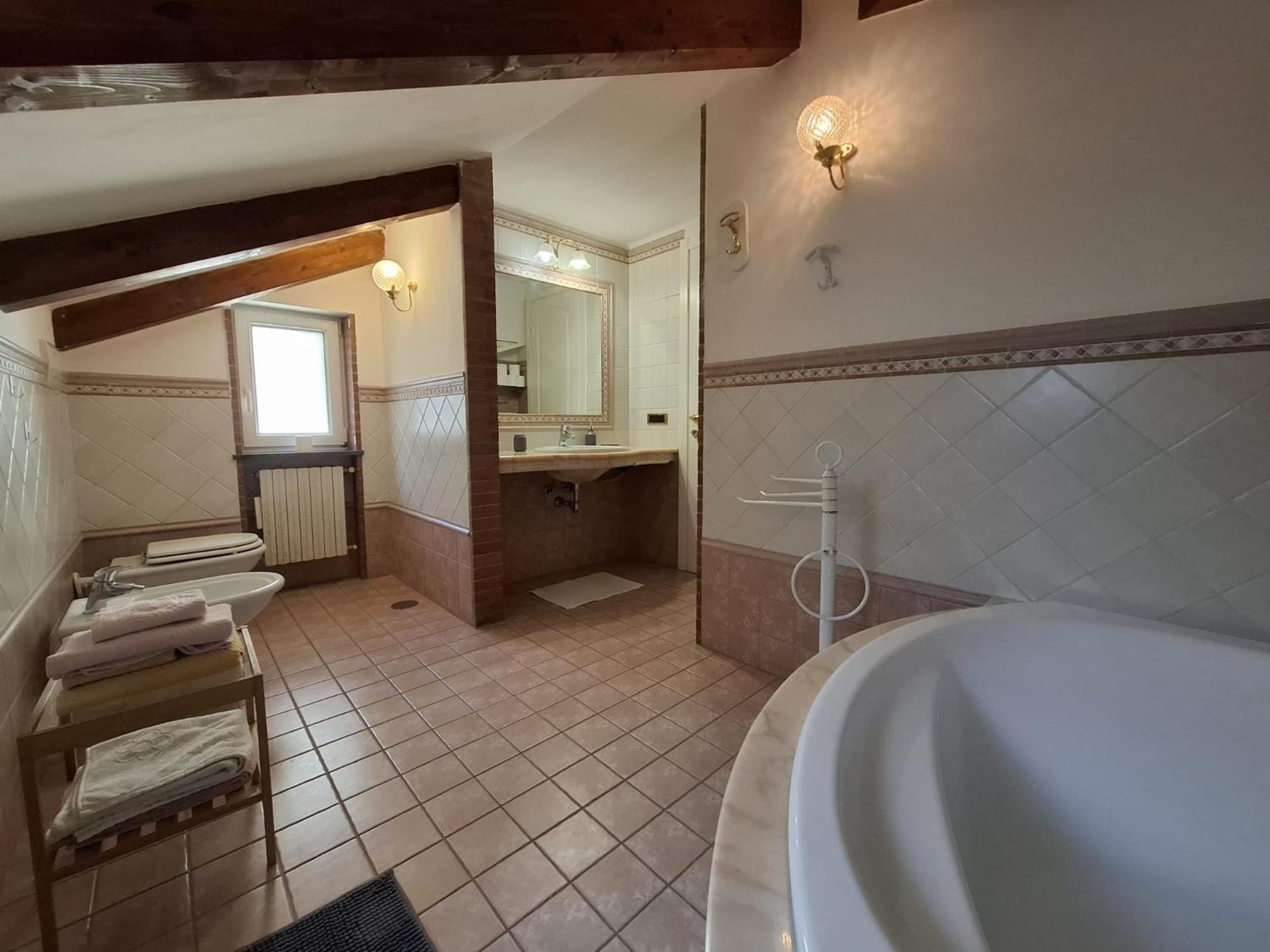 Casa Amelia Apartment Salerno Luaran gambar