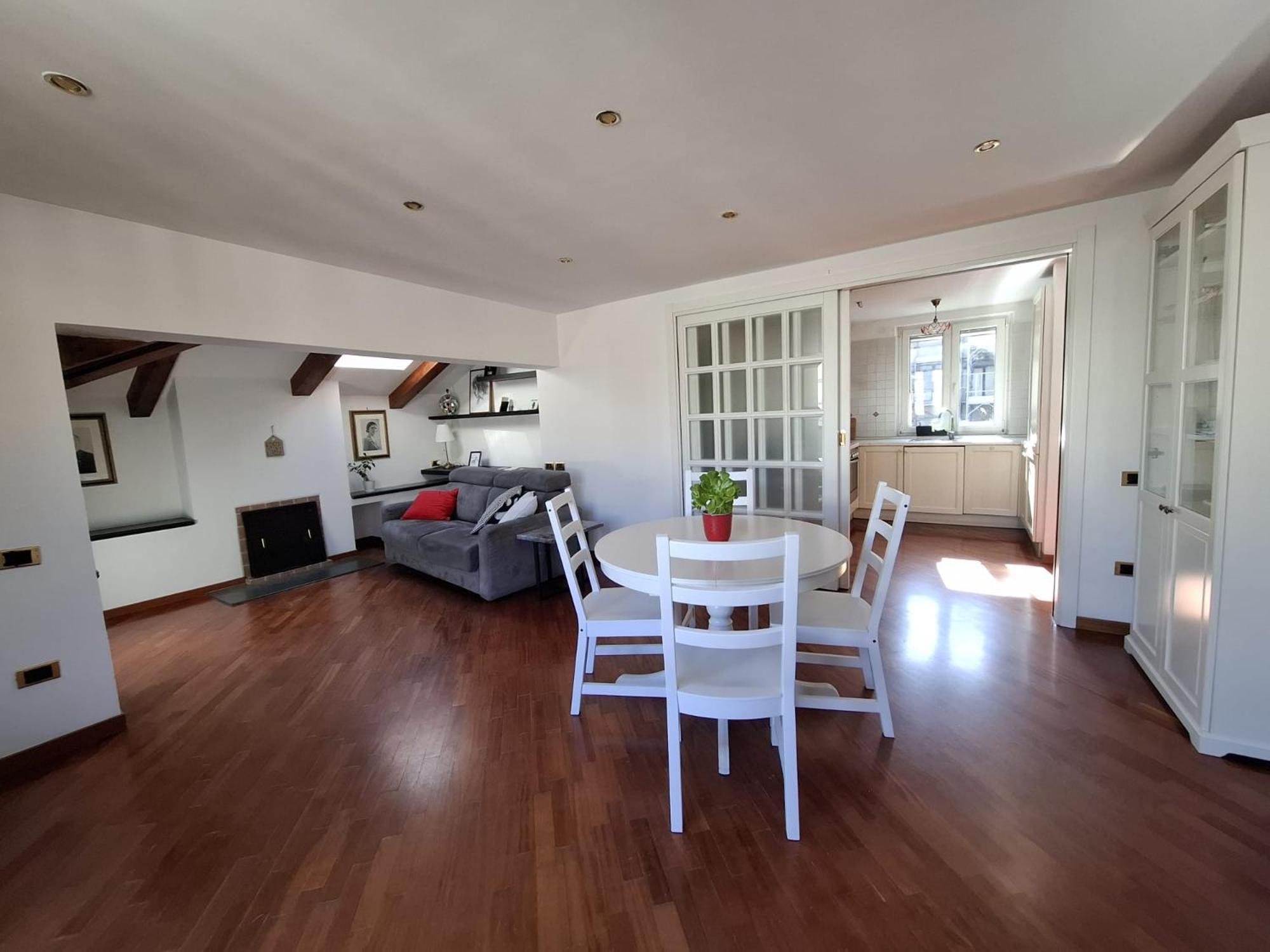 Casa Amelia Apartment Salerno Luaran gambar